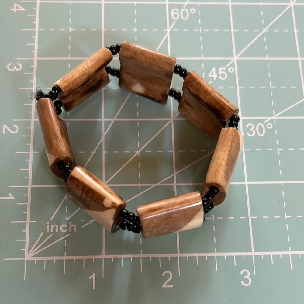 Stretchy Beaded Bracelet